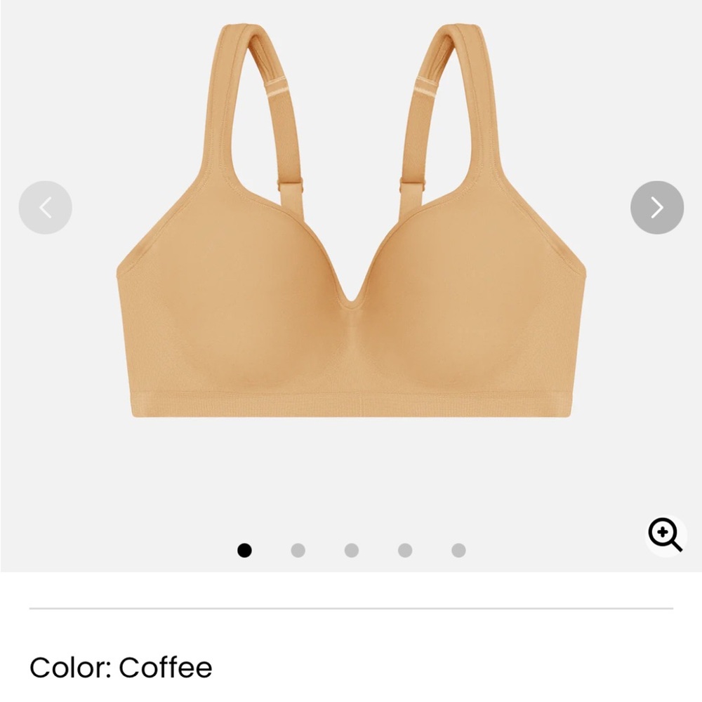 NWT UNDEROUTFIT The Perfect Neckline Bra